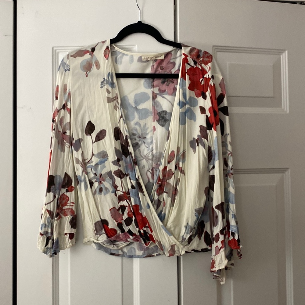 Floral blouse with cute sleeves